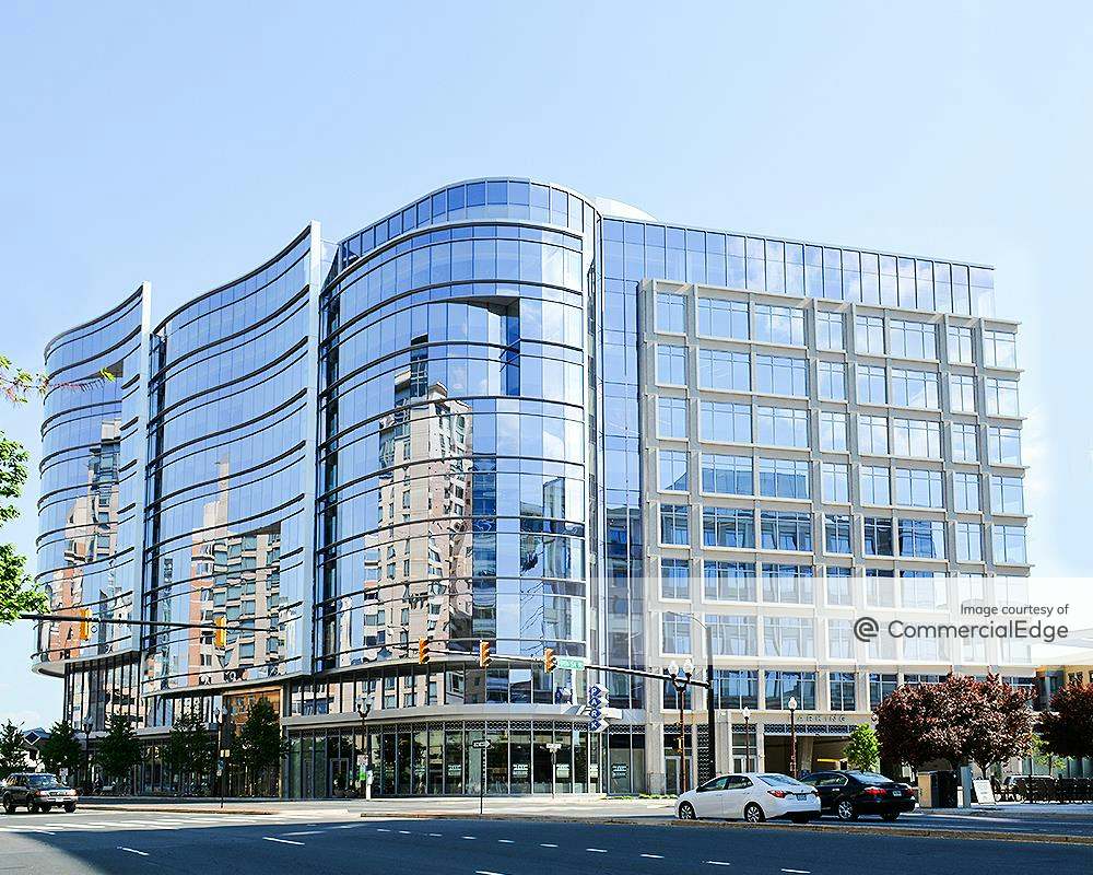 800 North Glebe 800 North Glebe Road, Arlington, VA Office Space